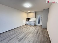Pronájem bytu 1+kk 33 m2 P11 Háje novostavba balkon - 4