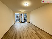 Pronájem bytu 1+kk 33 m2 P11 Háje novostavba balkon - 6