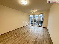 Pronájem bytu 1+kk 33 m2 P11 Háje novostavba balkon - 7