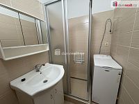 pronájem již zrekonstruovaného světlého bytu 2+kk, Pb - Nádražní - 4