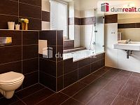 Krásný apartmán 3+kk ve Všemině o výměře 72 m², sklep, 3x lodžie, v OV. - 9