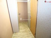 Krásný útulný byt 1+1 v šestém patře panelového domu s výtahem v Sokolově - 10