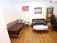 Pronájem pěkného bytu 1+1 ve druhé patře panelového domu v Sokolově - 4