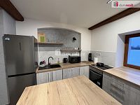 prodej kompletně zrekonstruovaného rodinného domu - Drhovle - 2