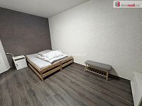 prodej kompletně zrekonstruovaného rodinného domu - Drhovle - 9