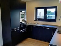 Pronájem rodinného domu 4+1 117 m², s pozemek 360 m² - 10