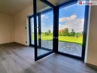 Pronájem rodinného domu 4+1 117 m², s pozemek 360 m² - 8