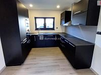 Pronájem rodinného domu 4+1 117 m², s pozemek 360 m² - 9