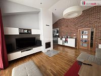 exkluzivní prodej domu s zastřešeným bazénem, 208 m2, Horky nad Jizerou - 10