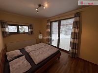 exkluzivní prodej domu s zastřešeným bazénem, 208 m2, Horky nad Jizerou - 12