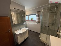 exkluzivní prodej domu s zastřešeným bazénem, 208 m2, Horky nad Jizerou - 16