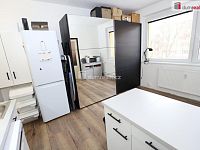 Krásný byt 1+1 v prvním patře panelového domu v Mariánských Lázních na sídlišti Vora