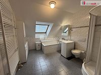 pronájem 2+KK v RD , Pozlovice - 8