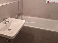 pronájem 1kk 33m2 s balkonem 3m2 P9 Vysočany Strnadových kompletně zařízen - 7