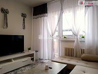 Pronájem bytu 2+1, 55 m2. ul. Revoluční, Chodov u K.Varů - 11