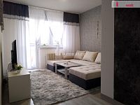 Pronájem bytu 2+1, 55 m2. ul. Revoluční, Chodov