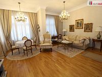 Luxusní designový byt 2+kk v lázeňském centru Mariánských Lázní s možností koupě garáže a sklepa