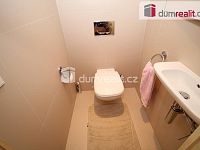 Luxusní designový byt 2+kk v lázeňském centru Mariánských Lázní s možností koupě garáže a sklepa - 24