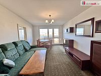 Pronájem zařízeného bytu 3+1 s lodžií, Kobylisy - 10