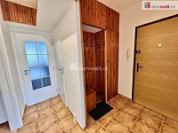 Pronájem zařízeného bytu 3+1 s lodžií, Kobylisy - 11