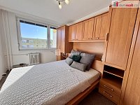 Pronájem zařízeného bytu 3+1 s lodžií, Kobylisy - 3