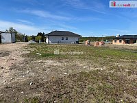 pozemek 662 m2 pro výstavbu RD Bělušice - 3