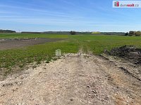 pozemek 662 m2 pro výstavbu RD Bělušice - 9