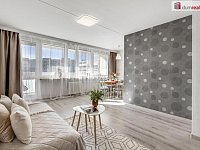 Byt 3+1 s lodžií a výhledem na park   - 3