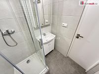 Pronájem bytu 1+1 43 m2 P4 cihla po rekonstrukci nezařízený - 8