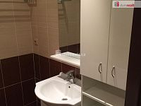 Pronájem 3+1 73m2 P4 Háje Stříbrského lodžie - 11