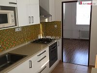 Pronájem 3+1 73m2 P4 Háje Stříbrského lodžie - 2