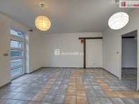 Pronájem bytu 3+kk (100m2) se zahrádkou (250m2) v Neratovicích - 13