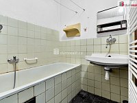 Prodej rodinného domu s 531 m2 podlahové plochy - 11