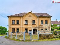 Prodej rodinného domu s 531 m2 podlahové plochy - 2