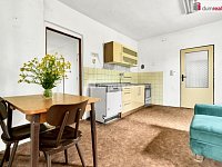 Prodej rodinného domu s 531 m2 podlahové plochy - 4