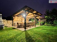 Prodej stylového apartmánového domu Mateřidouška v Chlumu u Třeboně – bazén, sauna, 27 lůžek, výborná obsazenost - 8