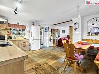 Prodej rodinného domu po kompletní rekonstrukci, 100 m² – Blatná, Frymburk u Lipna - 9