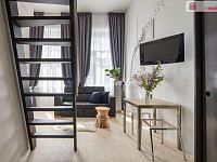 Pronájem, byt, 1+kk, 25 m2, ul. Plzeňská, Praha 5