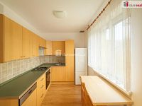 Exkluzivní bydlení u Labe — krásný byt 2+1 s výhledem na Větruši, Střekovské nábřeží