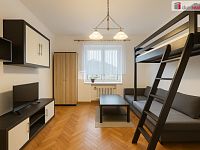 Exkluzivní bydlení u Labe — krásný byt 2+1 s výhledem na Větruši, Střekovské nábřeží - 2