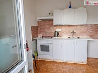 Pronájem bytu 3+1, 95 m2, centrum Luhačovic - 20