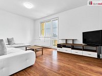 Prodej slunného bytu 2+1 s lodžií v Nové Roli  - 2