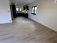 Prodej rodinného domu 4+1 117 m², s pozemek 360 m² - 15