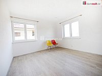 RD 4+kk s terasou a zahradním domkem - 17