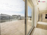 RD 4+kk s terasou a zahradním domkem - 19