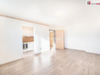 K pronájmu, byt s lodžií 2+1 o výměře 45 m2, Mirkovice - 5