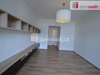 Pronájem bytu 2+1 68 m2 + balkon P5 Smíchov nezařízený cihla po rekonstrukci - 2