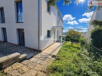 Nový byt 2+kk, 68 m2, společná zahrada 250 m2, parkovací stání, přízemí, cihla, Praha 4 - Krč - 21