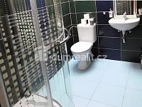 Pronájem pokoje 18 m2 s koupelnou a WC, Praha 8, Zenklova - 4