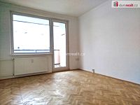 Prodej bytu 2+1 Chodov, okr. Sokolov - 12